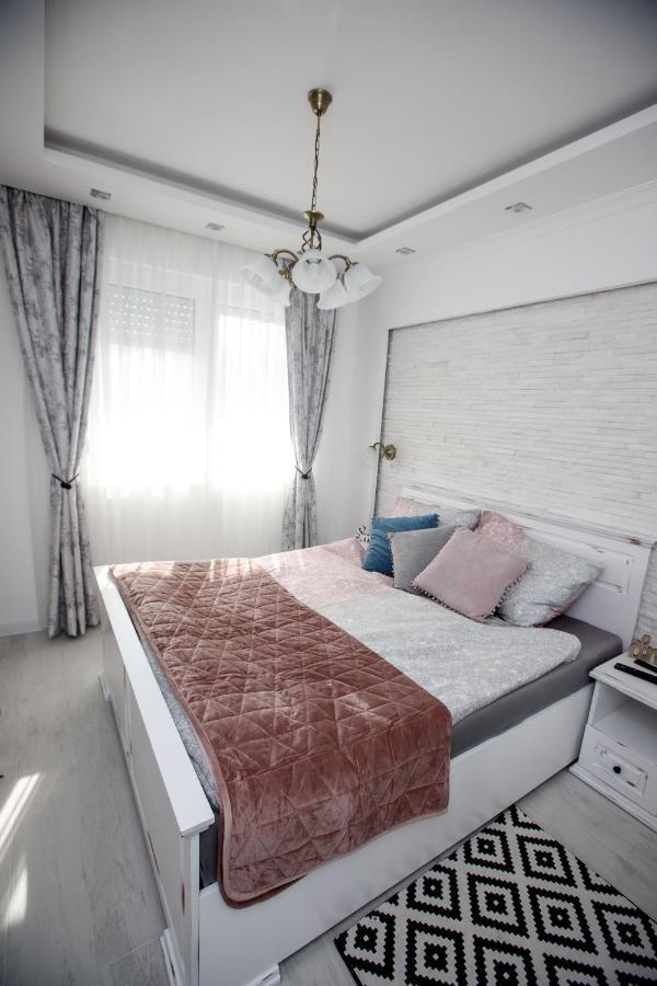 Apartman Mdb Retro Subotica Ngoại thất bức ảnh